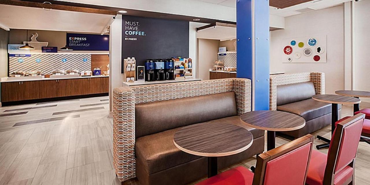 Holiday Inn Express & Suites - Carlisle Southwest I-81 By Ihg Extérieur photo